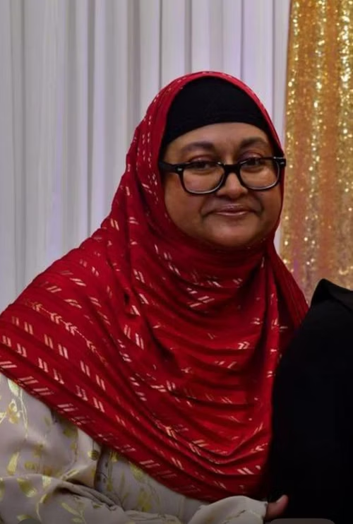 Headshot of Shareefa Khan, MS